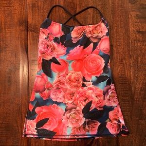 Lululemon Floral/Rose Tank w/Built-in Bra